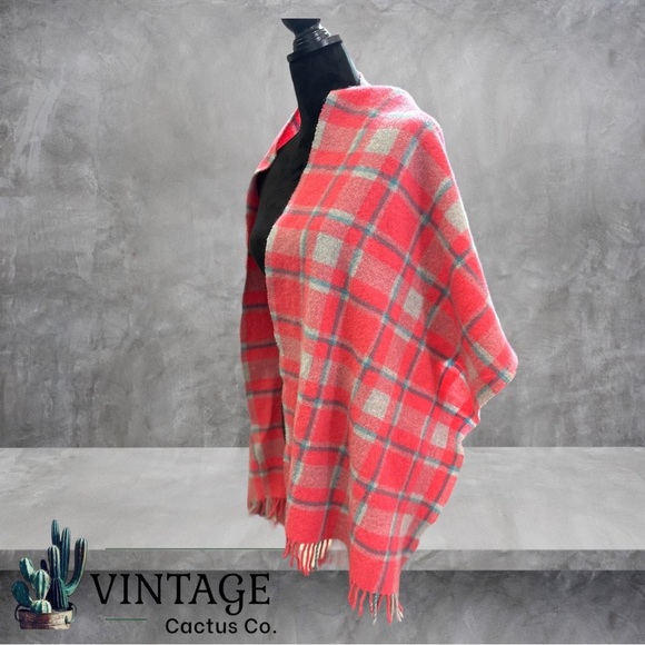 GORGEOUS JCREW PLAID WOOL SCARF w/TASSELS 🧣 - Picture 4 of 8